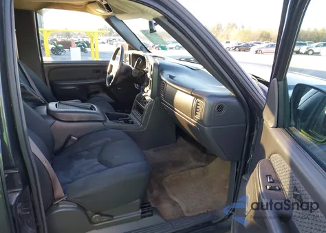 2003 Chevrolet Avalanche 1500 from USA, damaged, VIN 3GNEC13T23G266832